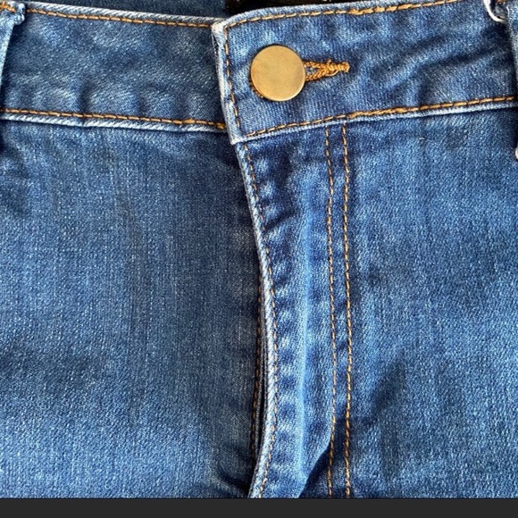 Cropped high waisted jean shorts - vintage look! - Picture 3 of 4